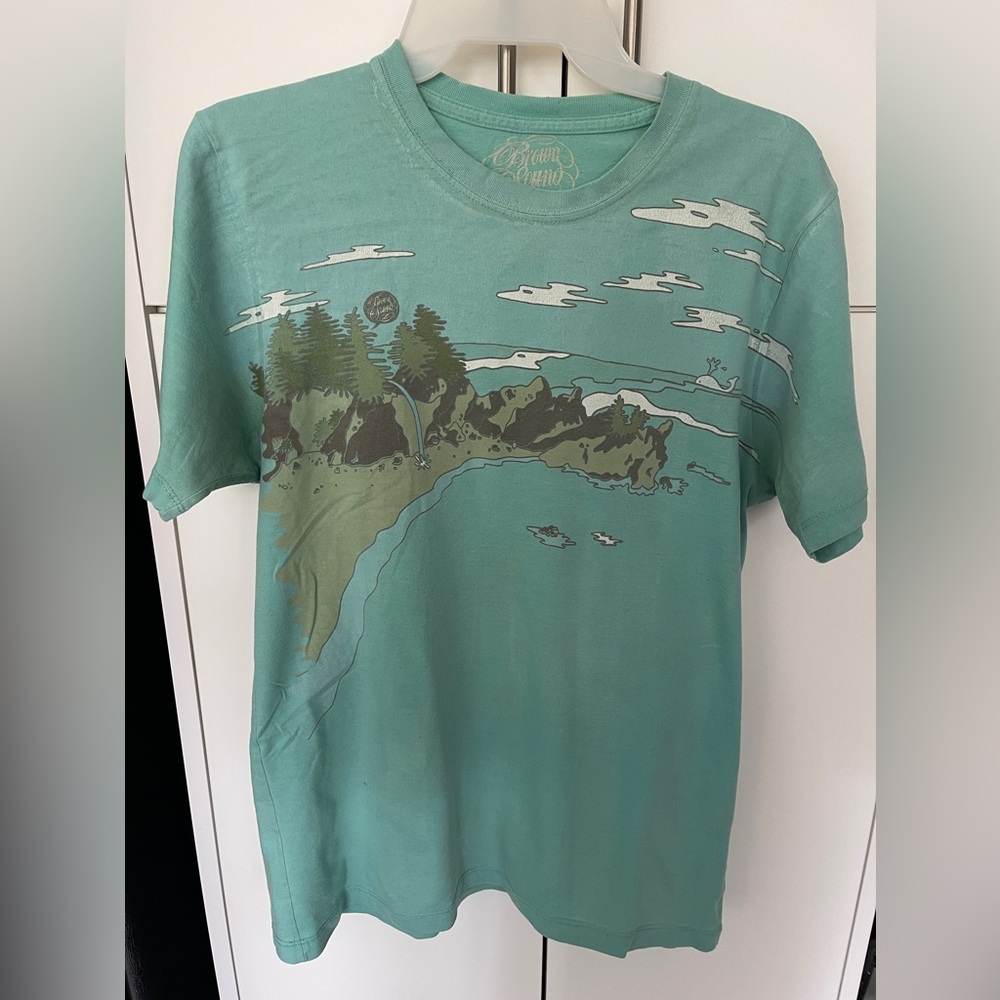 Brown Sound Men’s T-Shirt Turquoise Ocean Whale Small S